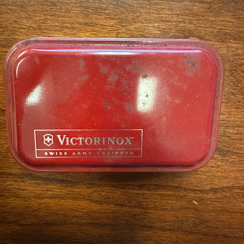 Trane Victorinox Red Swiss Army Knife & Storage Box